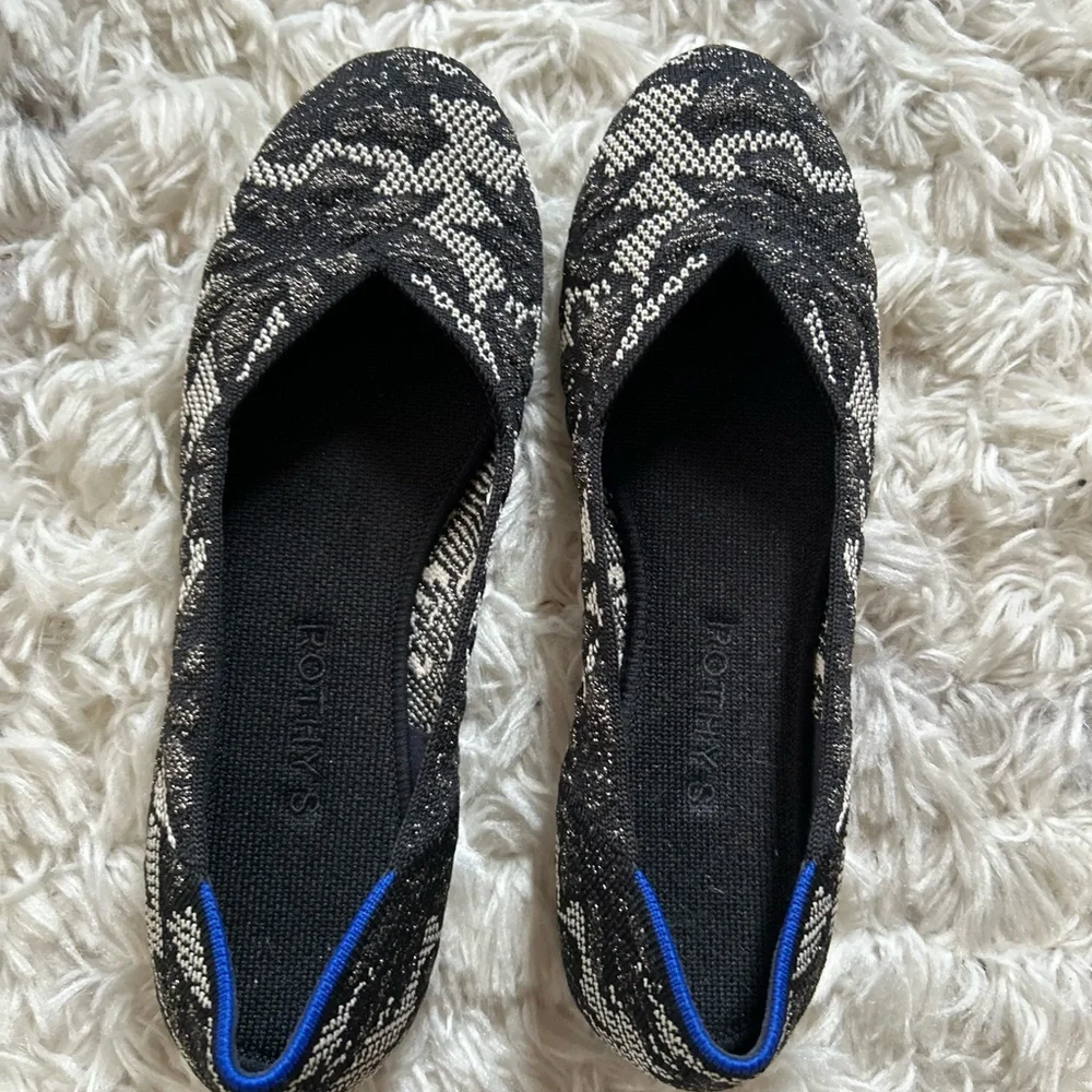 Rothy’s Black Chantilly Lace Round Flats 8 - Picture 2 of 4